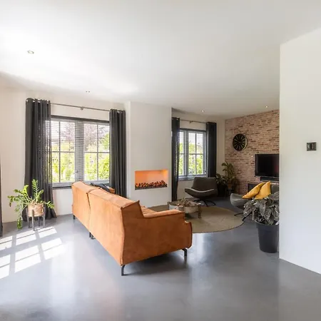 Villa Casa Morreni, Luxe Met Sauna Voorthuizen