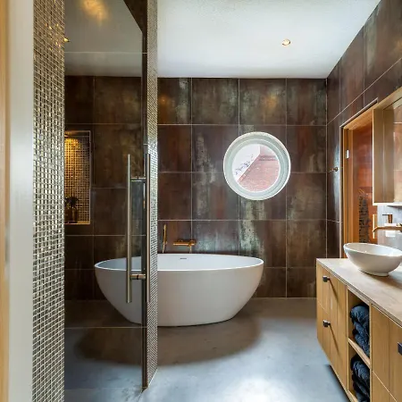 Casa Morreni Voorthuizen, Luxe Met Sauna 부투이젠